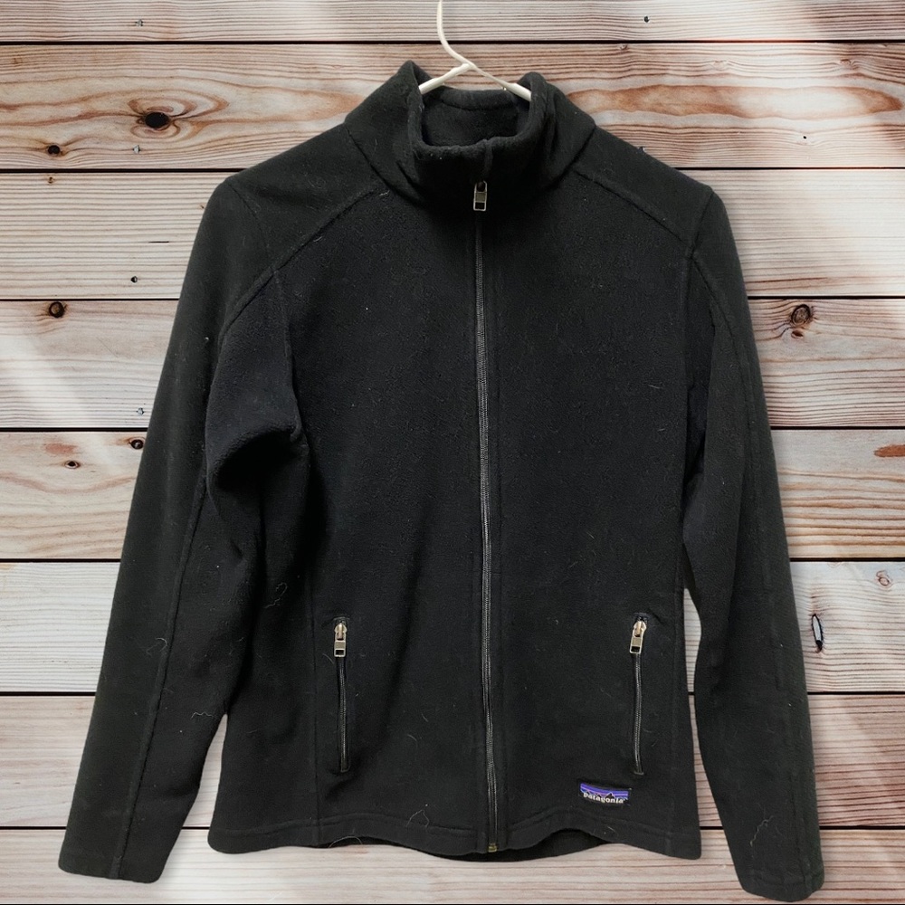 Patagonia Synchilla Black Full Zip Warm Size Medium Long Sleeve Zip Sweater - Picture 1 of 7
